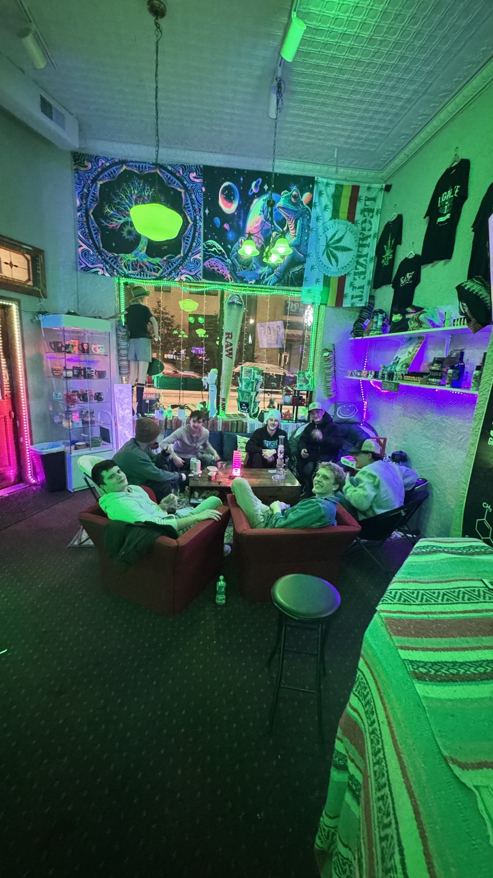 Lounge seating full of customers